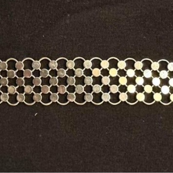 John Hardy Dot 18k Gold and Sterling Silver Chain Mail Bracelet • Size Medium - Picture 4 of 8